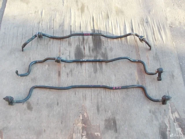 Стабилизатор поперечной устойчивости передний для Subaru Forester SH 2008-2012 на фотографиях