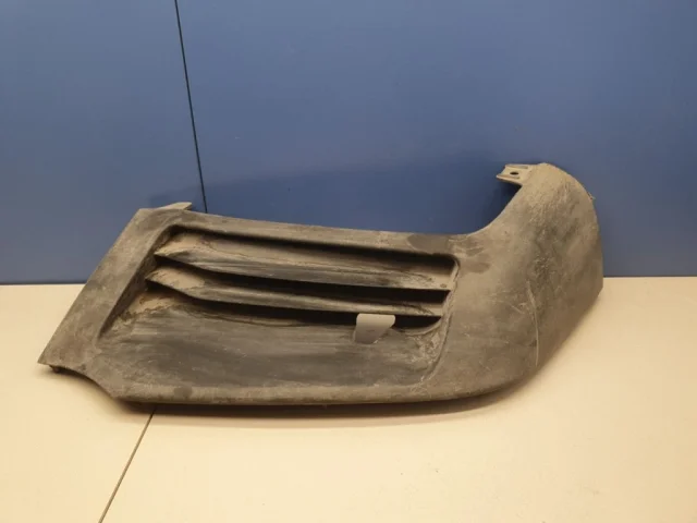 Накладка переднего бампера правая для Lexus RX GGL10,15,16W, GYL10,15,16W (JDM) 2009-2014 на фотографиях