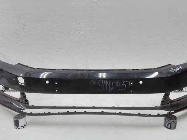 Бампер для Volkswagen Passat (B8.5) 2019+ на фотографиях