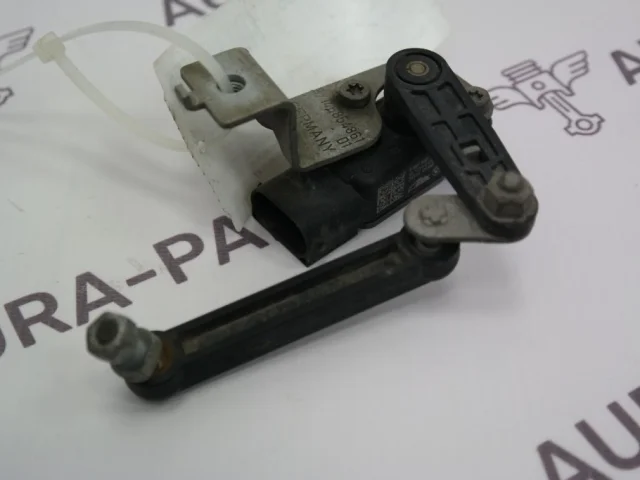 Датчик дорожного просвета передний для BMW X3 G01 2017-2023 на фотографиях