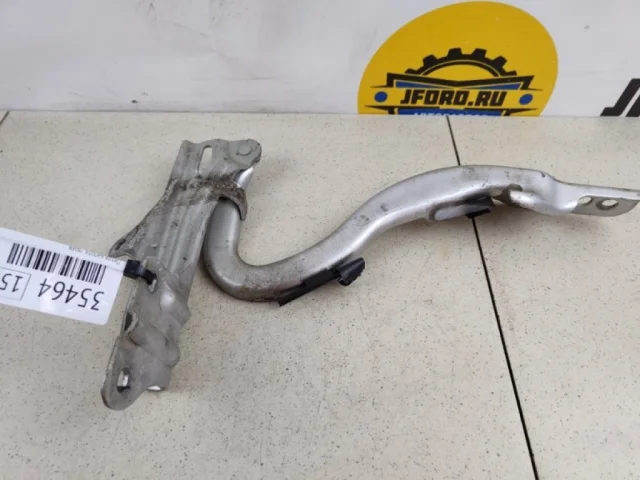 Петля капота левая для Suzuki SX4 I Rest 2010-2013 на фотографиях