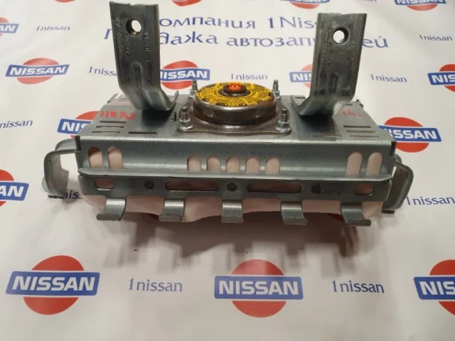 Подушка безопасности пассажира для Nissan Qashqai J11 rest 2019-2024 на фотографиях