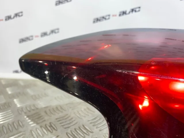 Фонарь внешний левый для Citroen DS4 2011-2016 на фотографиях