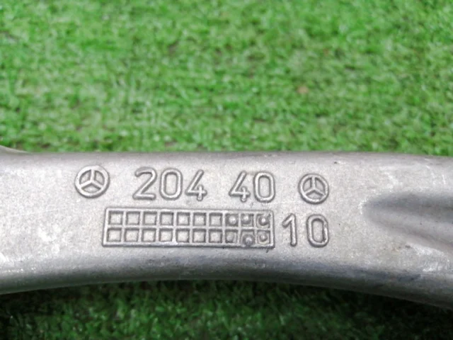 Рычаг передний правый верхний для Mercedes-Benz GLK class X204 2008-2016 на фотографиях