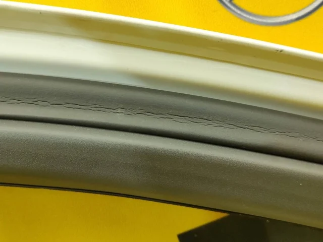 Дверь передняя левая для Mercedes-Benz S class W220 1998-2005 на фотографиях