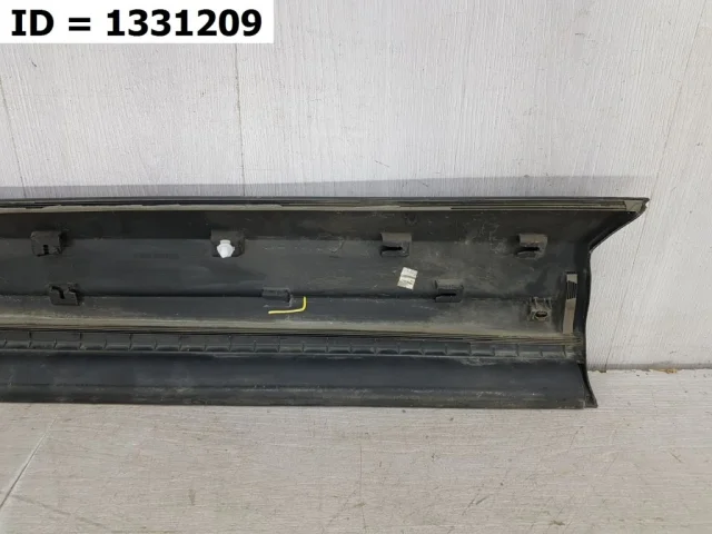 Накладка двери передней правой для Volkswagen Tiguan I NF 2006-2017 на фотографиях