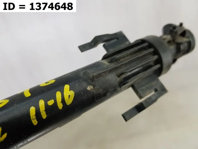 Фароомыватель правый для BMW 3er F30 2011-2019 на фотографиях