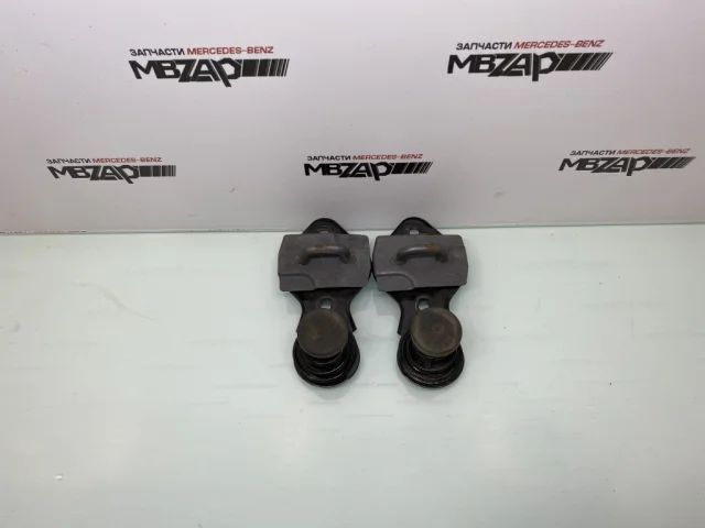 Замок капота левый для Mercedes-Benz M class W164 2005-2011 на фотографиях