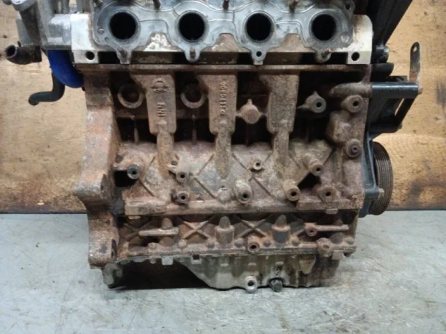 Двигатель без навесного для Vortex Estina A5FL 2008-2014 на фотографиях