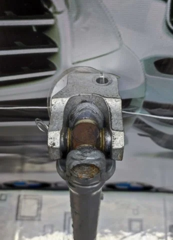 Рулевой кардан для BMW 1er Ф20 2011-2015 на фотографиях