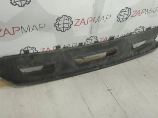 Спойлер переднего бампера для Audi Q8 4M 2018-2023 на фотографиях