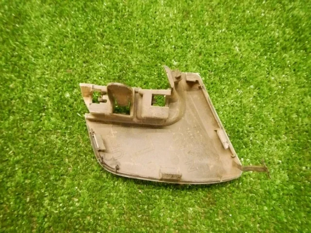 Заглушка буксировочного крюка передняя для Lexus RX GGL10,15,16W, GYL10,15,16W (JDM) 2009-2014 на фотографиях