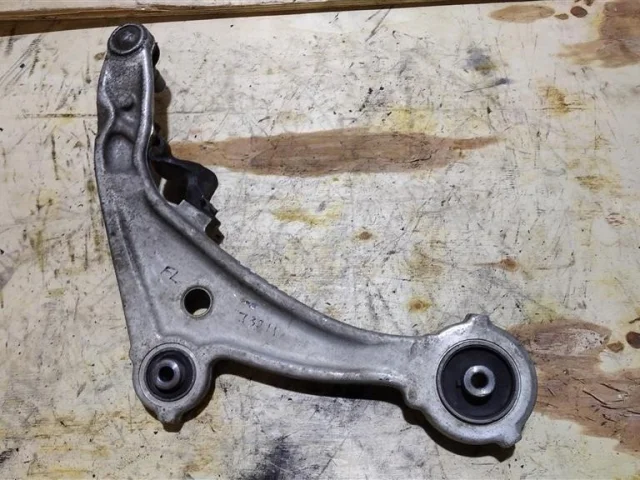 Рычаг передний левый нижний для Nissan Teana J32 2008-2013 на фотографиях