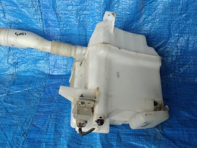 Бачок стеклоомывателя задний для Subaru Forester SH 2008-2012 на фотографиях