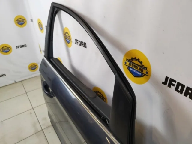 Дверь передняя правая для Ford Kuga CBV 2008-2013 на фотографиях