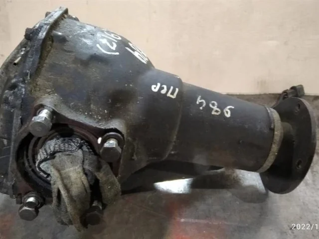 Редуктор заднего моста для Mitsubishi Pajero V90 5dr rest I 2011-2015 на фотографиях