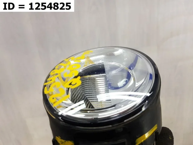 Усилитель переднего бампера для Infiniti QX 80 2013-2022 на фотографиях