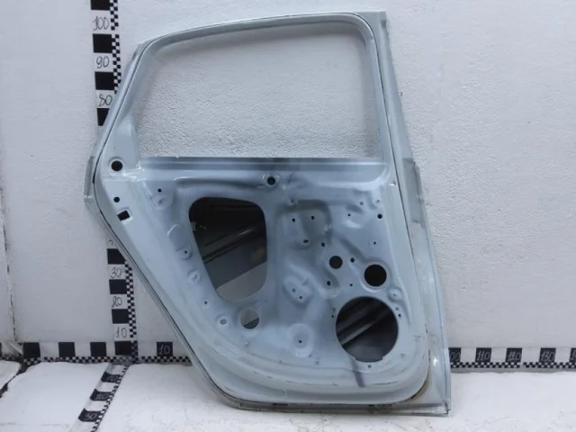 Двери для Audi A4 B9 Avant 2015+ на фотографиях