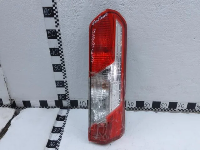 Фонарь правый для Ford Transit 2006-2013 Фургон на фотографиях