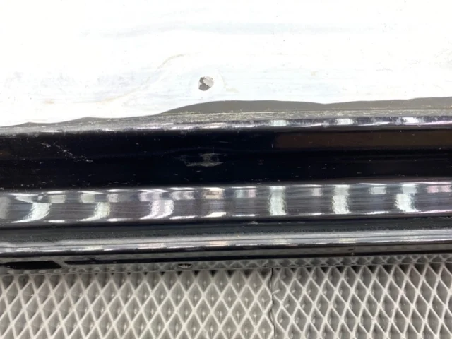 Дверь передняя левая для Mercedes-Benz C class W202 1993-2001 на фотографиях