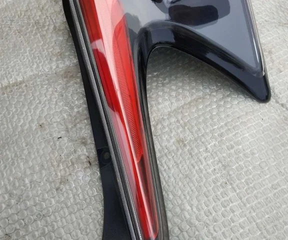 Фонарь левый для Nissan Juke YF15 JDM 2010-2014 на фотографиях