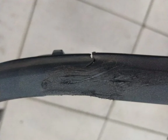 Накладка заднего бампера для Porsche Macan 95B 2014-2023 на фотографиях