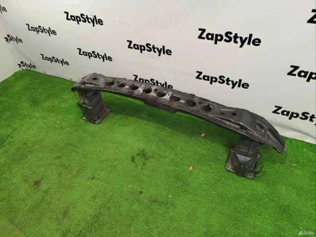 Усилитель переднего бампера для Ford Kuga CBS rest 2016-2019 на фотографиях