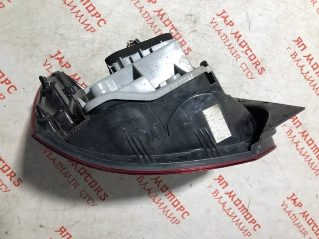 Фонарь левый для Volkswagen Polo V Хэтчбек (3dr) (6R) 2009-2014 на фотографиях