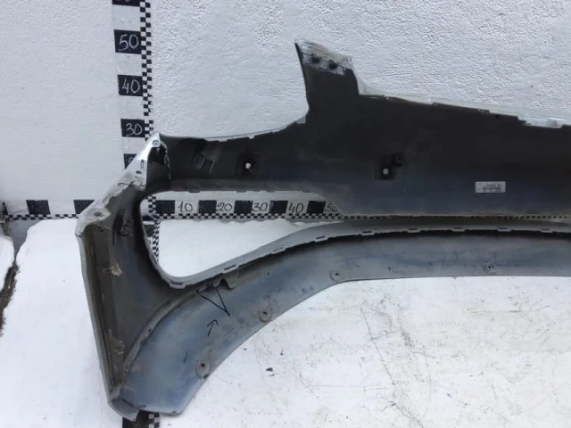 Бампер передний для Porsche Panamera Универсал 2017-2024 на фотографиях