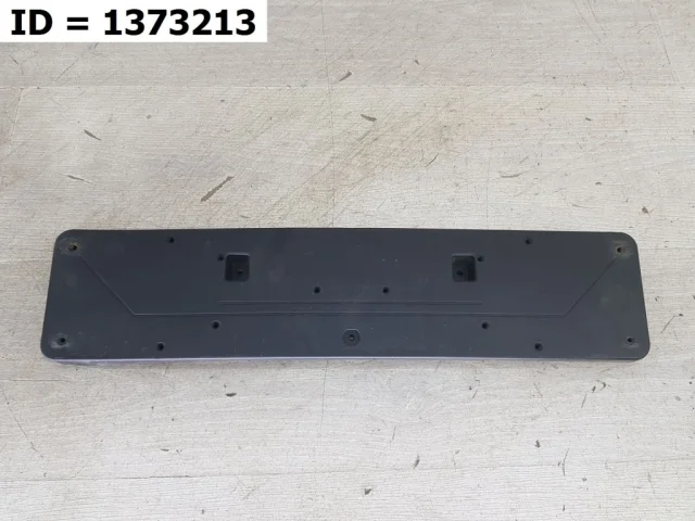 Накладка под номер для Mercedes-Benz GLK class X204 2008-2016 на фотографиях