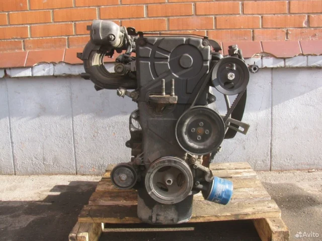 Двигатель для Hyundai Accent 2 Хэтчбек LC 2000-2005 на фотографиях