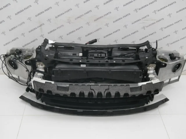 Панель радиатора (телевизор) для Porsche Panamera 970 rest 2013-2016 на фотографиях