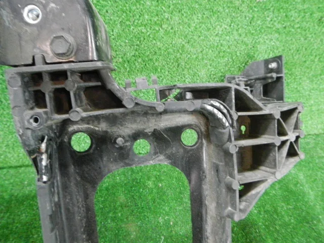 Панель радиатора (телевизор) для Kia Cerato YD 2016-2020 rest. на фотографиях