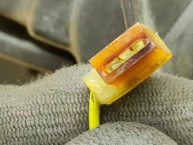 Фара левая для BMW 7er Е38 1994-2001 на фотографиях