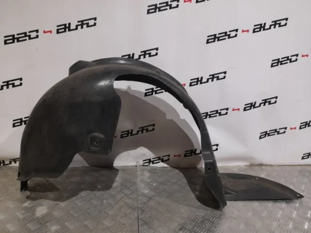 Крылья для Peugeot 308 SW T7 2007-2014 на фотографиях