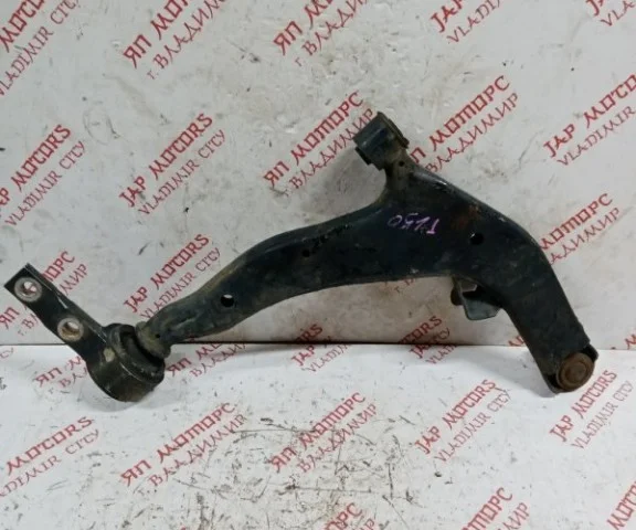 Рычаг передний левый нижний для Nissan Murano Z51 2007-2015 на фотографиях
