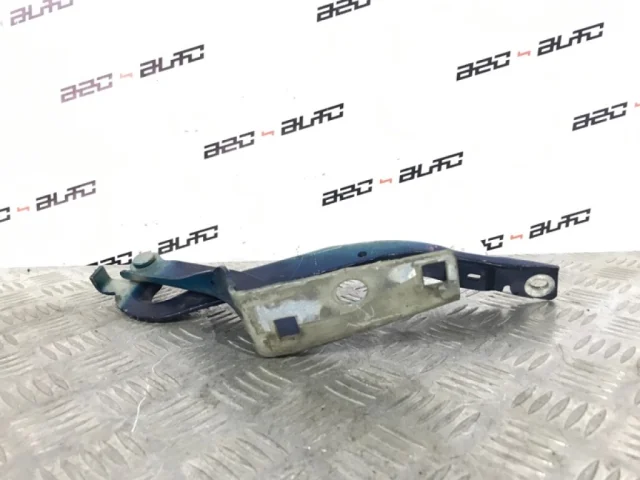 Петля капота левая для Peugeot 308 T7 Хэтчбек 2007-2014 на фотографиях