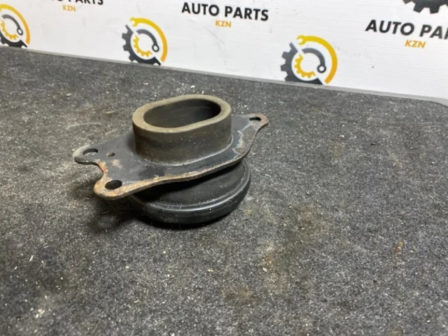 Опора двигателя передняя левая нижняя для Nissan Teana J32 2008-2013 на фотографиях