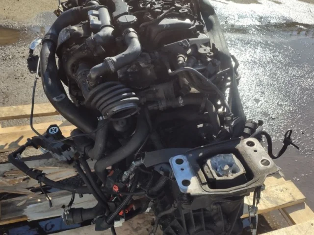 Продажа двигателя D4164T