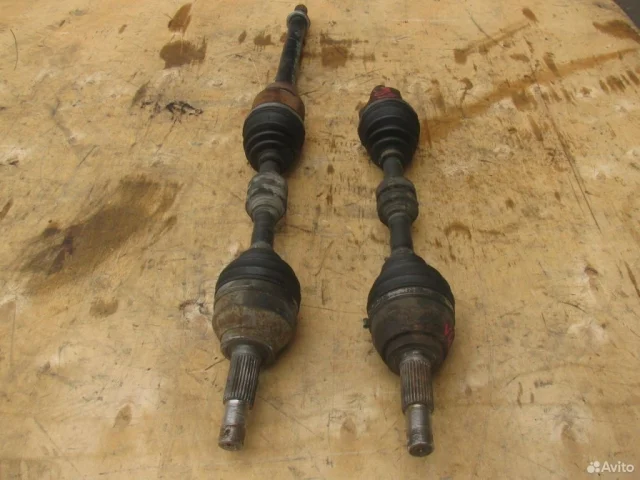 Привод передний правый для Nissan Teana J31 2003-2007 на фотографиях