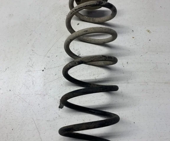 Пружина амортизатора задняя для Citroen C4 Хэтчбек 2004-2011 на фотографиях