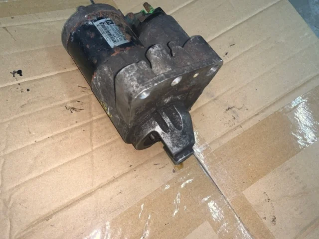 Стартер для Citroen C4 Хэтчбек 2004-2011 на фотографиях