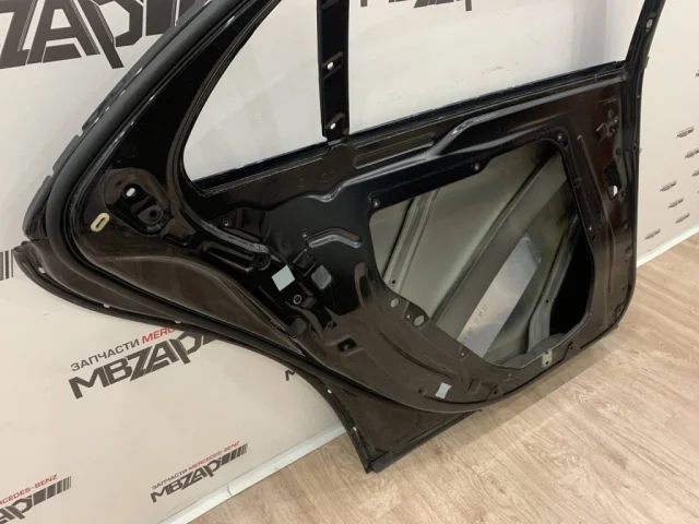 Дверь задняя левая для Mercedes-Benz S class W222 2013-2017 на фотографиях