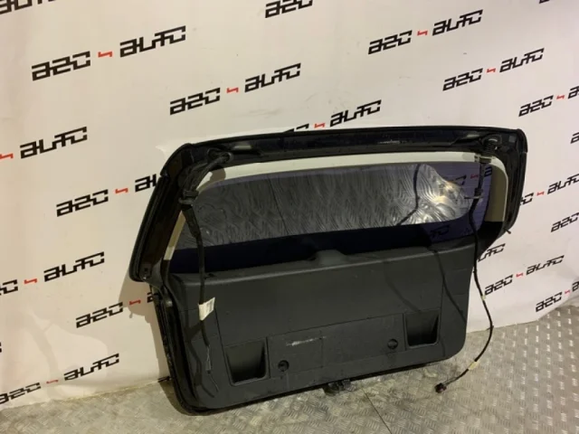 Дверь багажника для Volkswagen Passat Variant (B6, Typ 3C) 2004-2010 на фотографиях