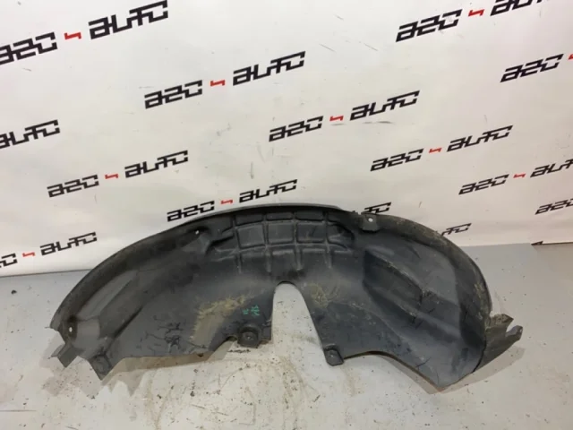 Подкрылок задний левый для Citroen DS4 2011-2016 на фотографиях