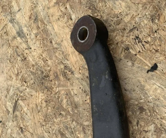 Рычаг передний правый нижний для BMW X5 Е53 1999-2006 на фотографиях