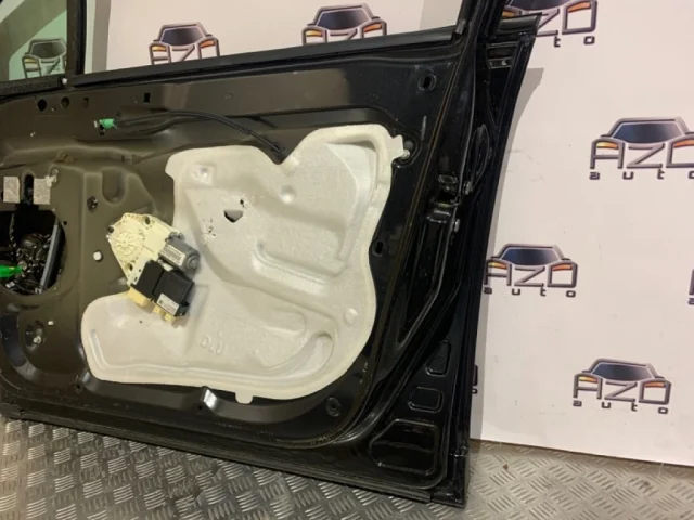 Двери для Citroen C4 Хэтчбек 2004-2011 на фотографиях