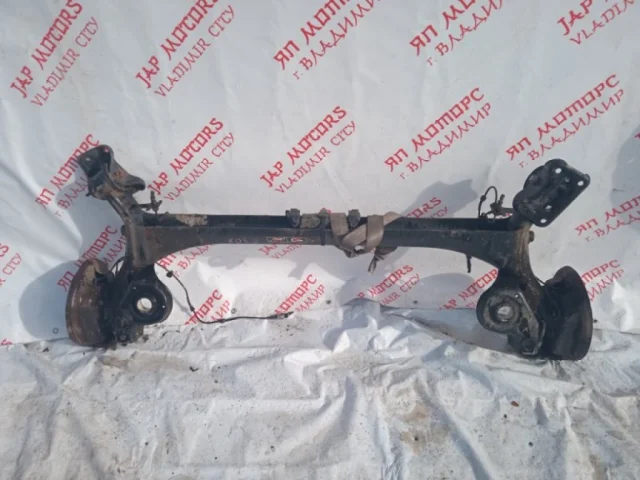 Задняя балка для Citroen C4 Седан 2010-2016 на фотографиях