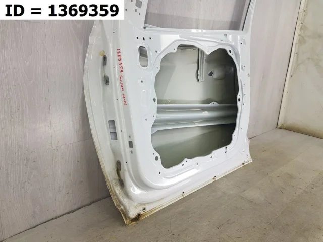 Дверь передняя правая для Hyundai Tucson NX4 2020+ на фотографиях