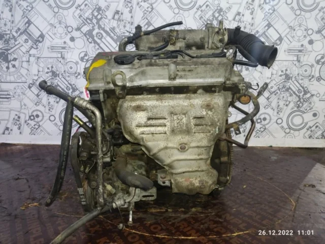 Двигатель без навесного для Mazda Familia BJ Седан 1998-2003 на фотографиях